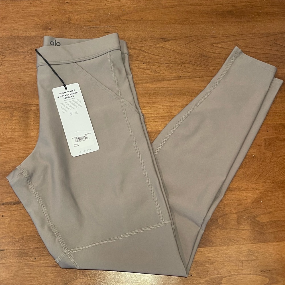 ALO yoga leggings